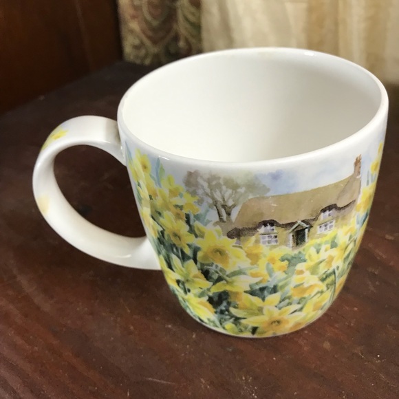 Vintage Hudson Middleton Tabby Cat and Daffodils Coffee Mug - Picture 2 of 4